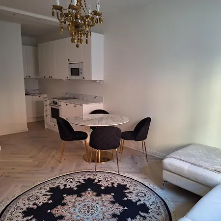 Luxhousing Luxurious Two Apartament *